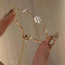 Zircon Flower Elegance Bracelet